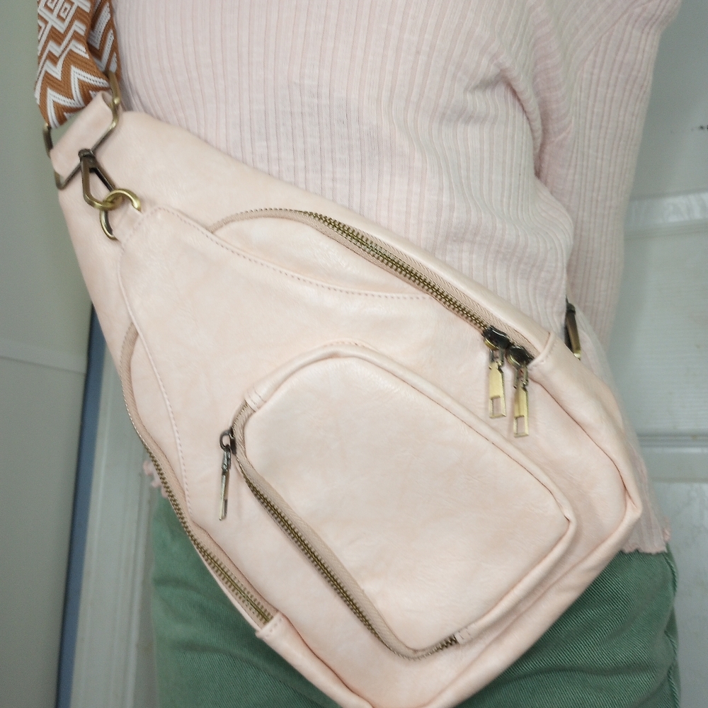 Pink Geometric Strap Leather Sling Bag - Picture 4 of 4